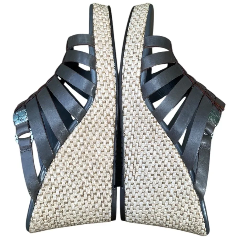 Brighton Denali Wedge Slide Sandal Women’s Size 8 Gray Brown Strappy Leather